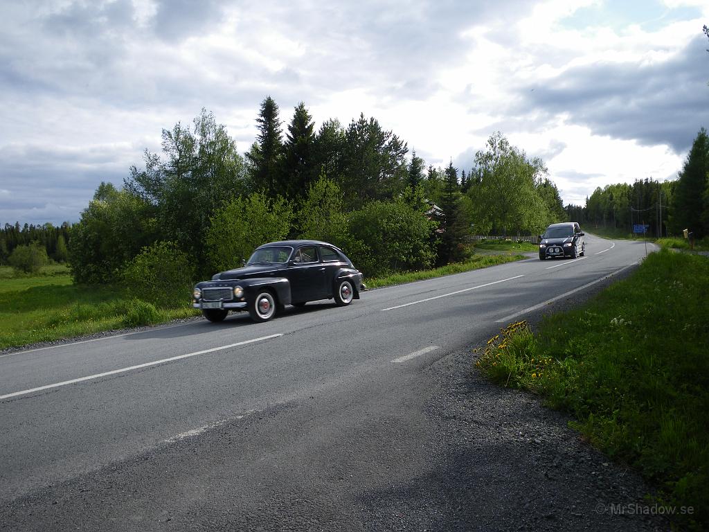 IMGP1019.JPG - Såg en massa gamla bilar passera under lördagen. Nått speciellt måste det vara och så såg jag en skylt på en av bilarna som passerade. Såg ingen skylt på denna PV bara.