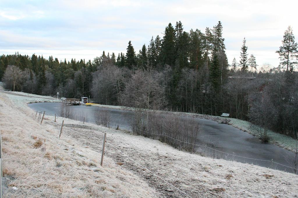 IMG_5685.JPG - Tog en liten tur västeröver och stannade till vid dammen på Slåtte gård.