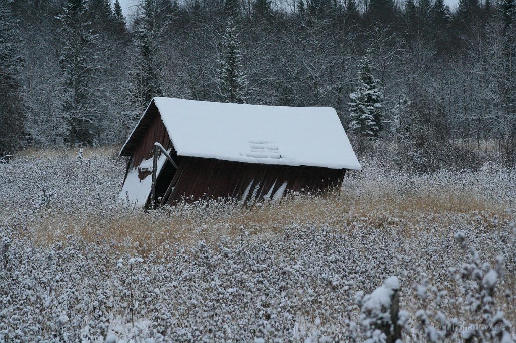 IMG_0916.JPG - Ladan ser fortfarande rätt risig ut från denna vinkel