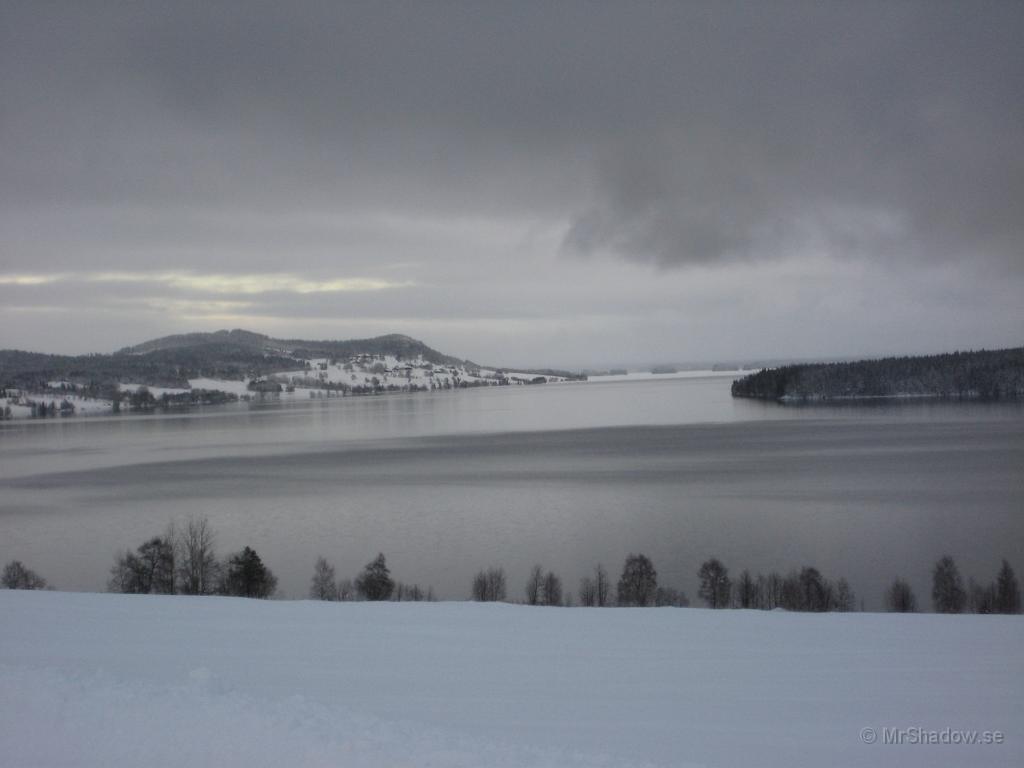 IX70_0213.JPG - Isen har laggt i de östra delarna från Röde och mot Ytterån