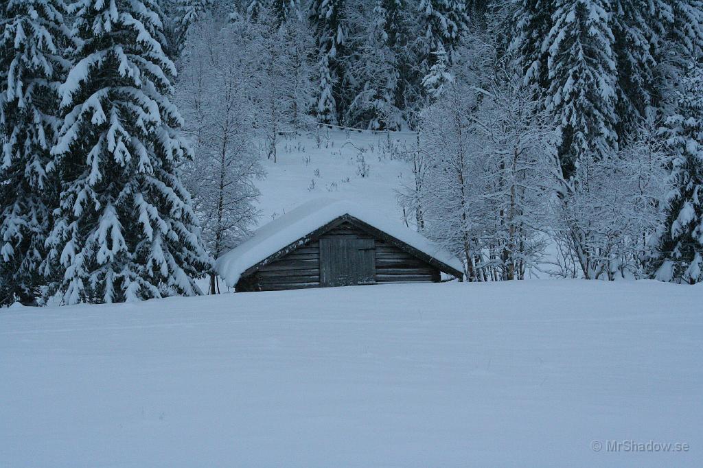 IMG_4105.JPG - Även här håller ljuset på att börja försvinna